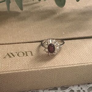 Vintage Avon Sterling Silver 925 w Genuine Garnet OpenWork Ring Size 8 | NIB 304